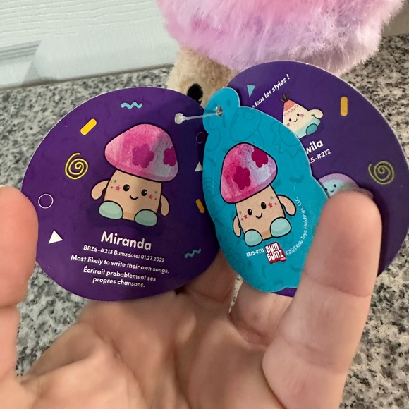 NWT 4.5” Miranda mushroom BUMBUMZ - Picture 3 of 3